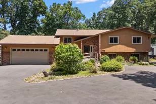 1089 N 200 W, Chesterton, IN 46304 - Photo 2