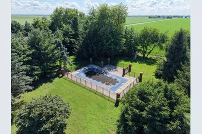 1046 W 1300 S, Kentland, IN 47951 - Photo 6