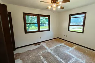 3042 Dutch Mill St, Portage, IN 46368 - Photo 12