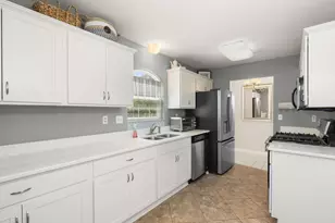 2925 Foggy Glen Dr, Valparaiso, IN 46385 - Photo 6
