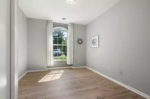 2925 Foggy Glen Dr, Valparaiso, IN 46385 - Photo 12