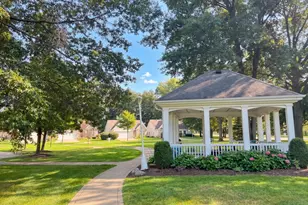 2925 Foggy Glen Dr, Valparaiso, IN 46385 - Photo 26