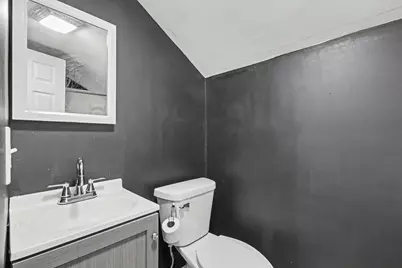306 Jefferson Avenue, La Porte, IN 46350 - Photo 12