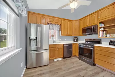 1659 Redbud Drive, Hobart, IN 46342 - Photo 10