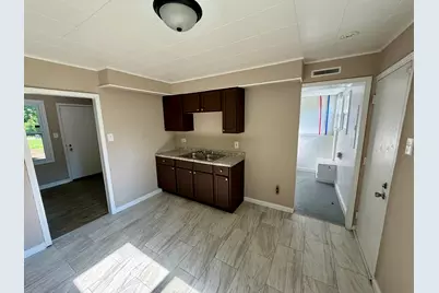5775 Connecticut Street, Merrillville, IN 46410 - Photo 2