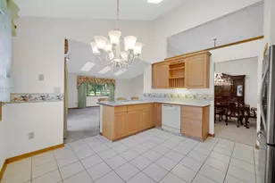 1521 Tamarack Dr, Schererville, IN 46375 - Photo 14