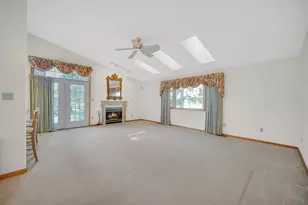 1521 Tamarack Dr, Schererville, IN 46375 - Photo 10