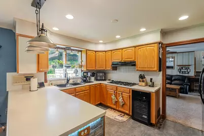 247 Westgate Drive, Valparaiso, IN 46385 - Photo 10