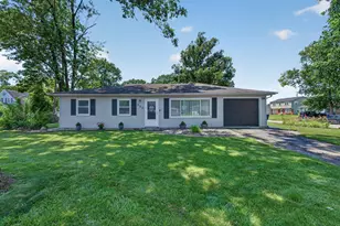 722 Fremont Rd, Valparaiso, IN 46385 - Photo 1