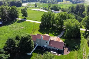 7692 N Emery Rd, Rolling Prairie, IN 46371 - Photo 10