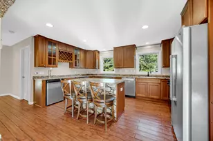 7692 N Emery Rd, Rolling Prairie, IN 46371 - Photo 16