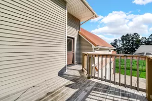 7692 N Emery Rd, Rolling Prairie, IN 46371 - Photo 30