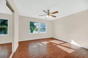 7692 N Emery Rd, Rolling Prairie, IN 46371 - Photo 18