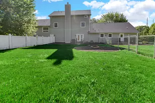 7692 N Emery Rd, Rolling Prairie, IN 46371 - Photo 42