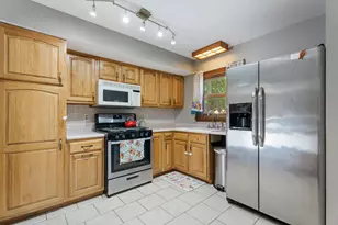 2698 Hamstrom Rd, Portage, IN 46368 - Photo 8