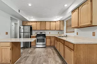 4325 N Armand Ave, La Porte, IN 46350 - Photo 4