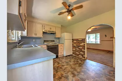 2106 K Street, La Porte, IN 46350 - Photo 6