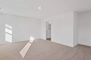 10 Maximillian Dr, Hobart, IN 46342 - Photo 32
