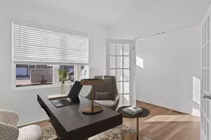 10 Maximillian Dr, Hobart, IN 46342 - Photo 2