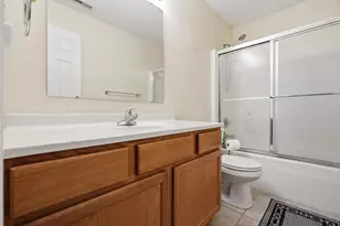 4577 W 73rd Ct, Merrillville, IN 46410 - Photo 14