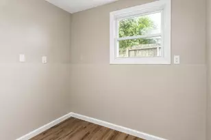 602 Greentree Dr, Trail Creek, IN 46360 - Photo 28