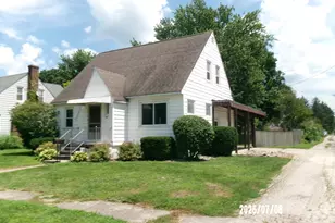 703 N 1st, Kentland, IN 47951 - Photo 2