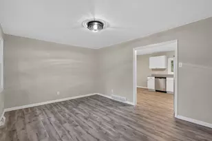 5433 Fitz Ave, Portage, IN 46368 - Photo 10