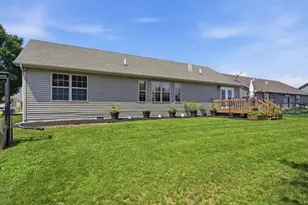 505 17th St SE, Demotte, IN 46310 - Photo 6