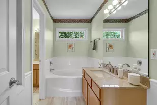 25 Lockerbie Dr, Valparaiso, IN 46385 - Photo 22