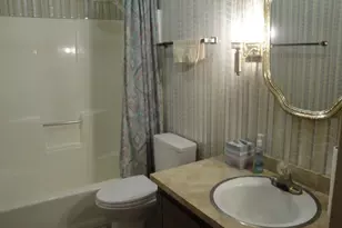 8805 Janeway Ct, Munster, IN 46321 - Photo 26