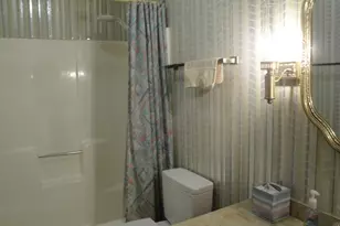 8805 Janeway Ct, Munster, IN 46321 - Photo 18