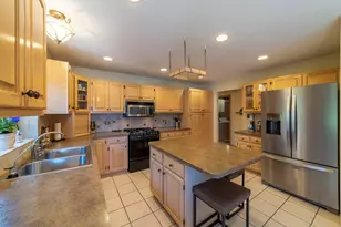 8479 Christopher Dr, Saint John, IN 46373 - Photo 4