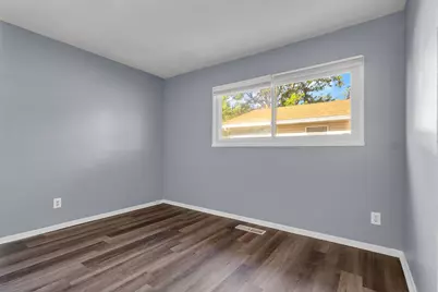 3741 E 165th Street, Hammond, IN 46323 - Photo 6