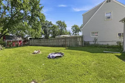 1112 E 39th Place, Griffith, IN 46319 - Photo 16