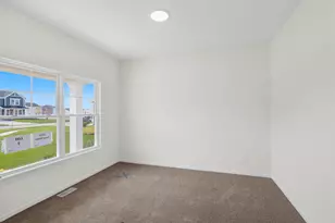 2520 Iowa St, Crown Point, IN 46307 - Photo 10