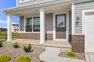 2520 Iowa St, Crown Point, IN 46307 - Photo 24