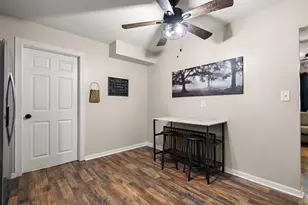 652 N Guyer St, Hobart, IN 46342 - Photo 10