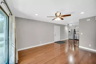 3507 Timberbridge Dr, Valparaiso, IN 46383 - Photo 4