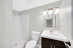 3507 Timberbridge Dr, Valparaiso, IN 46383 - Photo 14