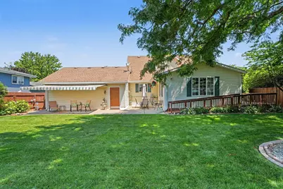 633 Imperial Drive, Crown Point, IN 46307 - Photo 4