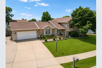 2048 Landmark Street, Portage, IN 46368 - Photo 4