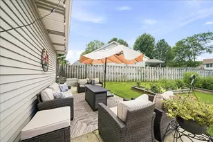 2048 Landmark St, Portage, IN 46368 - Photo 28