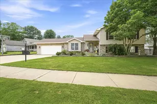 2048 Landmark St, Portage, IN 46368 - Photo 24