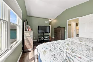 2048 Landmark St, Portage, IN 46368 - Photo 14