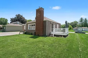 211 Berens St, Dyer, IN 46311 - Photo 22