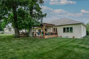 5365 72nd Ave, Schererville, IN 46375 - Photo 2
