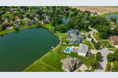 7217 Boardwalk Circle, Crown Point, IN 46307 - Photo 4