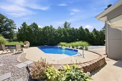 803 Audubon Drive, Valparaiso, IN 46383 - Photo 38