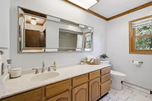 803 Audubon Dr, Valparaiso, IN 46383 - Photo 16
