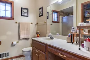 3545 Laverne Dr, Highland, IN 46322 - Photo 28